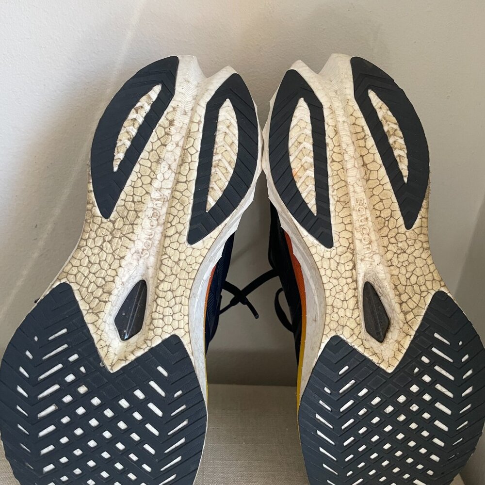Saucony Endorphin Speed 4 - Men's 9 - Picture 6 of 7